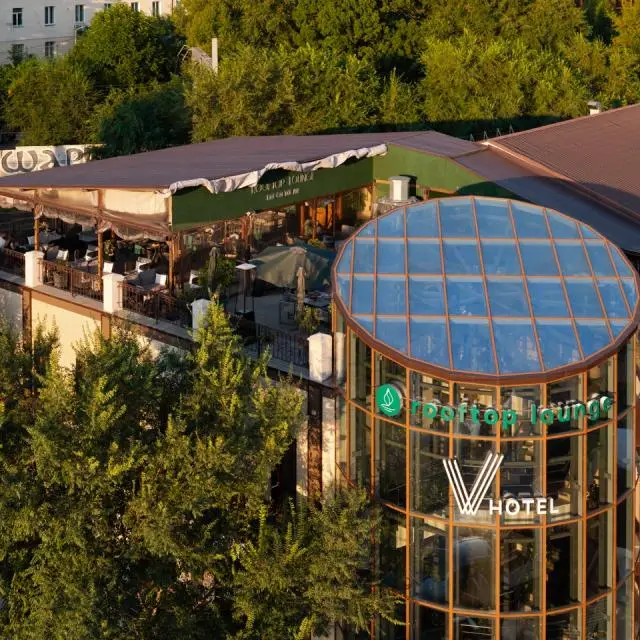 Реальные фото V hotel & Rooftop lounge (В отель)