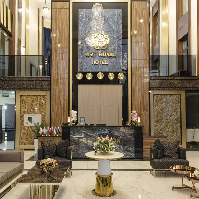 Реальные фото Art Royal Hotel (Арт Роял)