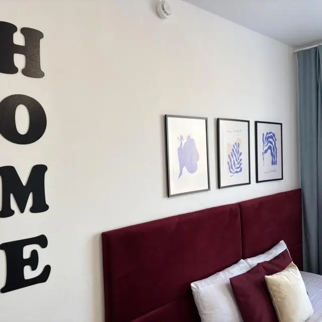 Реальные фото BestHome (БестХоум) на улице Лескова 42