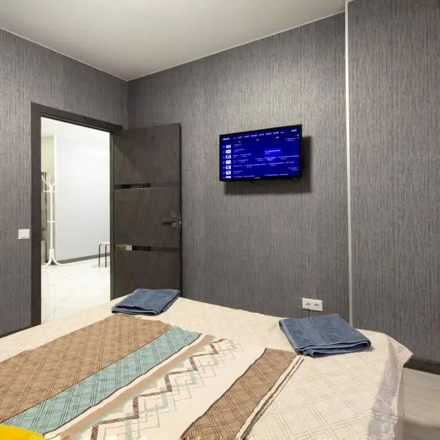 Реальные фото Pryanik Apartments (Пряник Апартментс) на улице Аркадия Шипунова 10