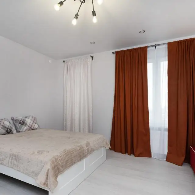 Реальные фото TimHouse (ТимХаус) на улице Ершова 65Б