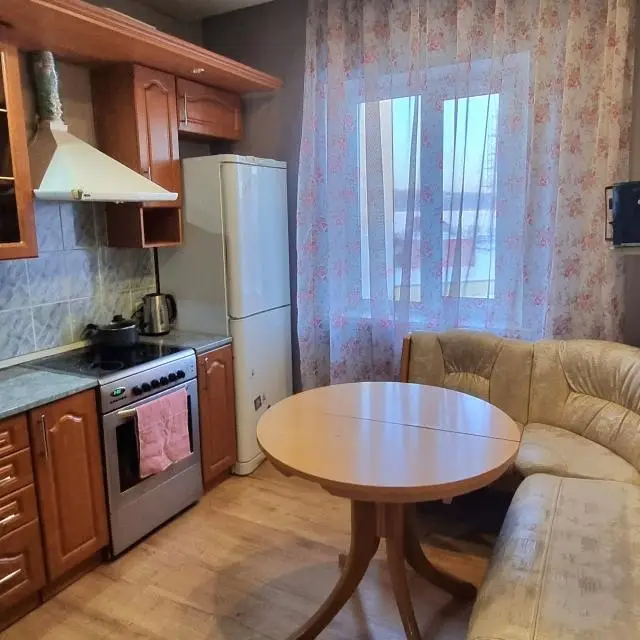 Реальные фото Апартаменты Home Сomfort на улице Набережной реки Магаданки 51 корпус 2