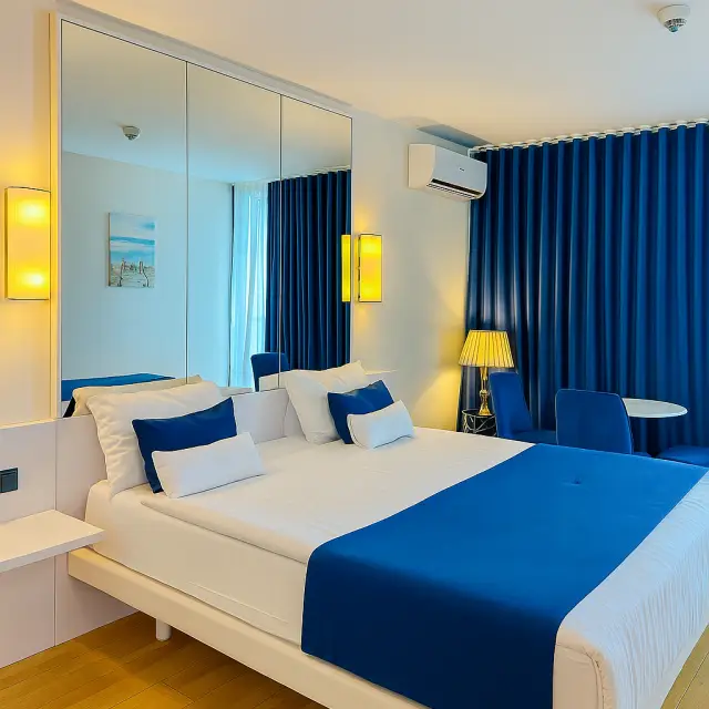 Реальные фото Апартаменты Orbi City - Sea View