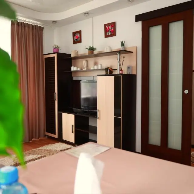 Реальные фото Апартаменты на улице Серова 2
