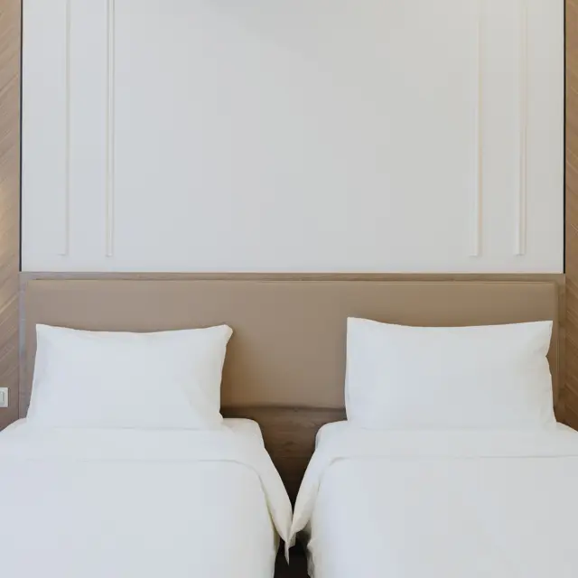 Реальные фото Bon Hotel (Бон)