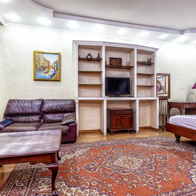 Реальные фото Лайтхаус на улице Мукана Тулебаева 65