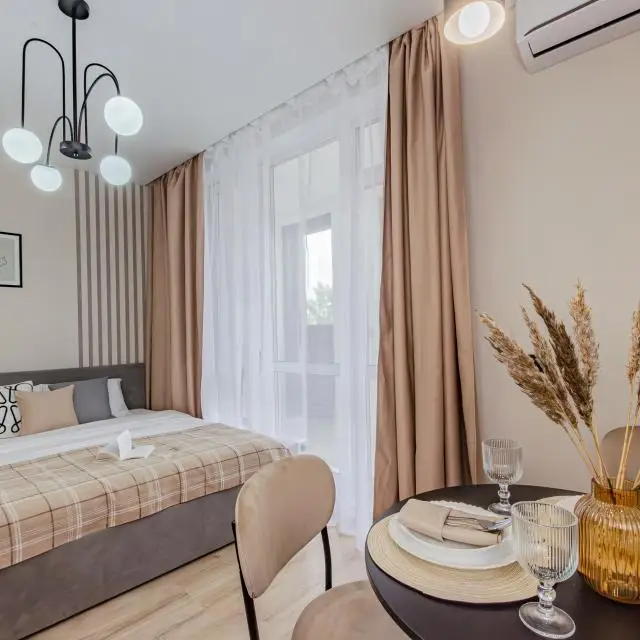 Реальные фото Апартаменты Йорт на улице Аделя Кутуя 100