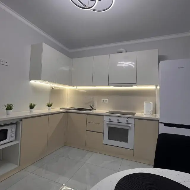 Реальные фото Апартаменты на бульваре Комарова, 1е ст5