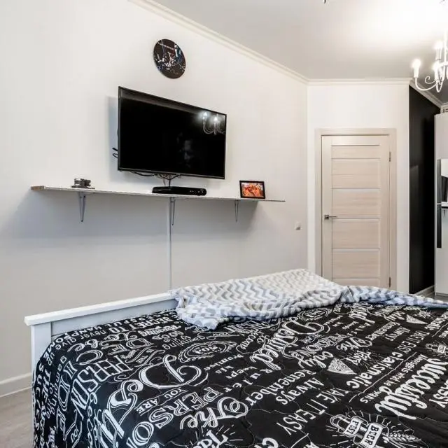 Реальные фото Квартира на им. Героя Сарабеева В.И. 5к3