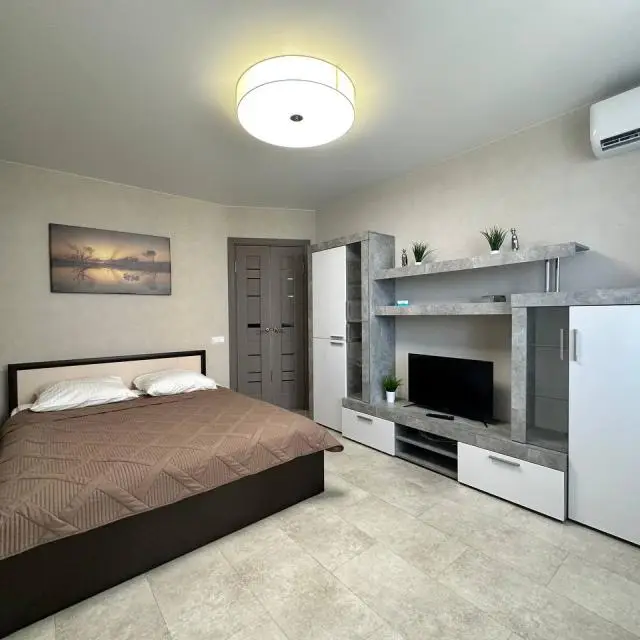 Реальные фото EasyRent на улице Дыбенко 27А