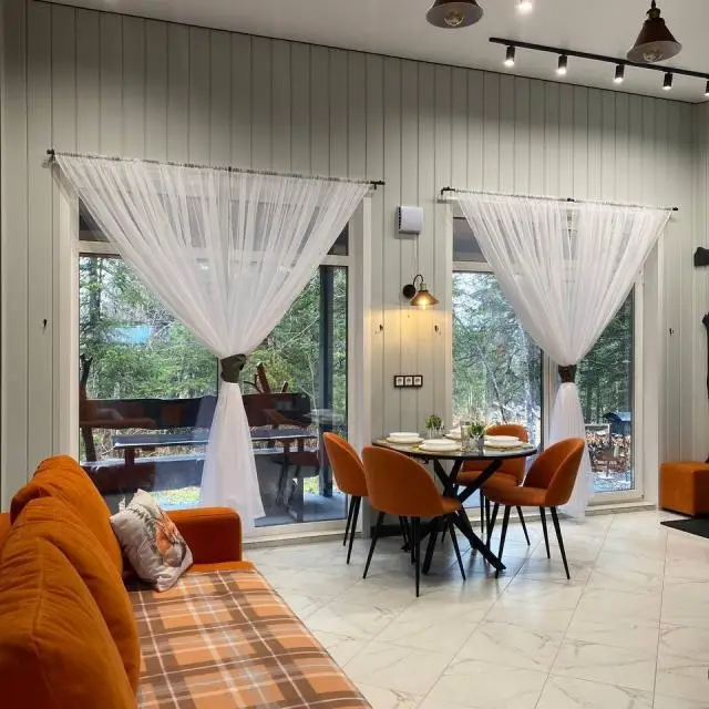 Реальные фото Коттедж FOX HOUSE (Фокс Хаус)