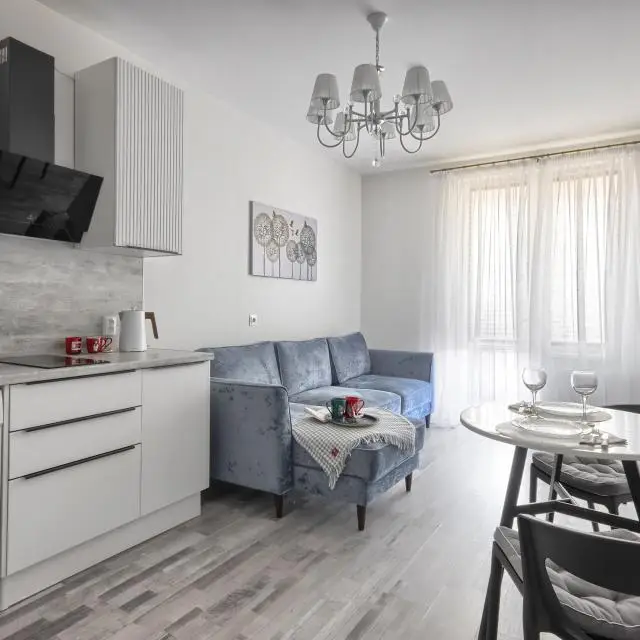 Реальные фото MyHome YourHome на Богатырский 45