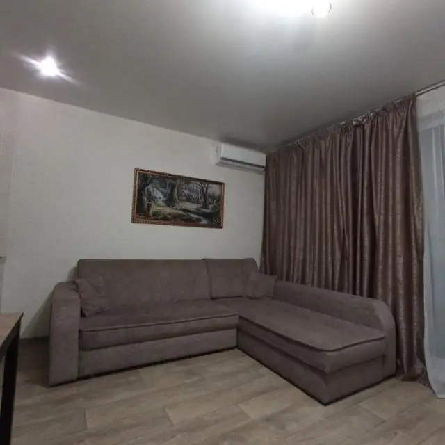 Реальные фото Уютные апартаменты на Шамшиных 90/5