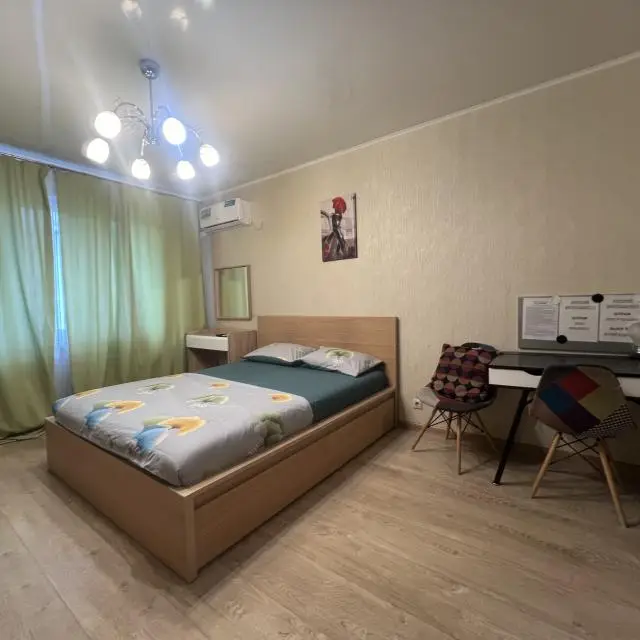 Реальные фото АлексХоум на улице 9 Мая 12А