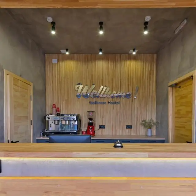Реальные фото Wellhome Hostel (Вэллхоум Хостел)