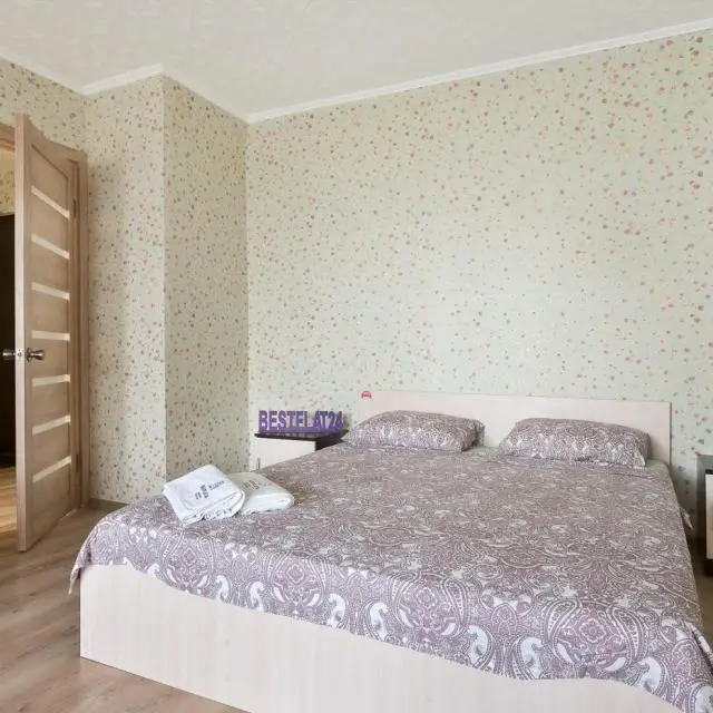 Реальные фото BestFlat24 (БэстФлэт24) на улице Декабристов 36 корпус 1
