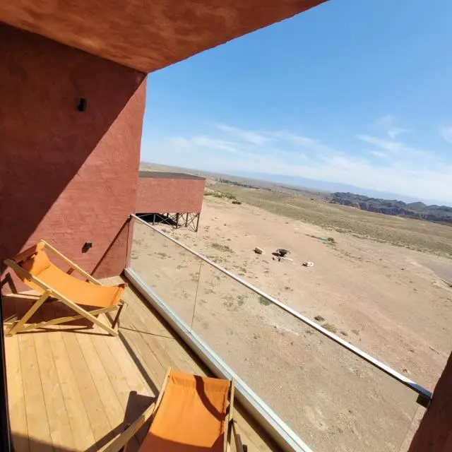 Реальные фото Charyn Canyon Glamping Tents (Чарын Каньон Глемпинг Тентс)
