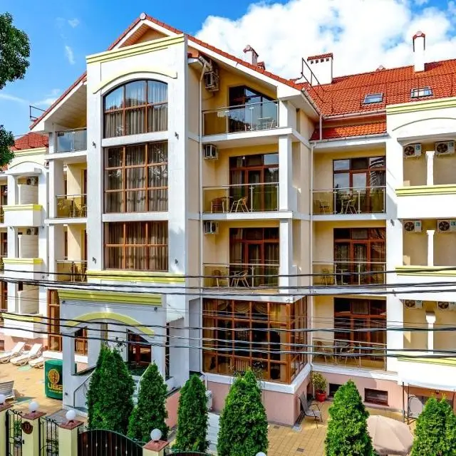 Реальные фото Ива