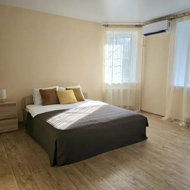 Реальные фото Best Guest House (Бэст Гест Хаус) на улице Глазкова 23