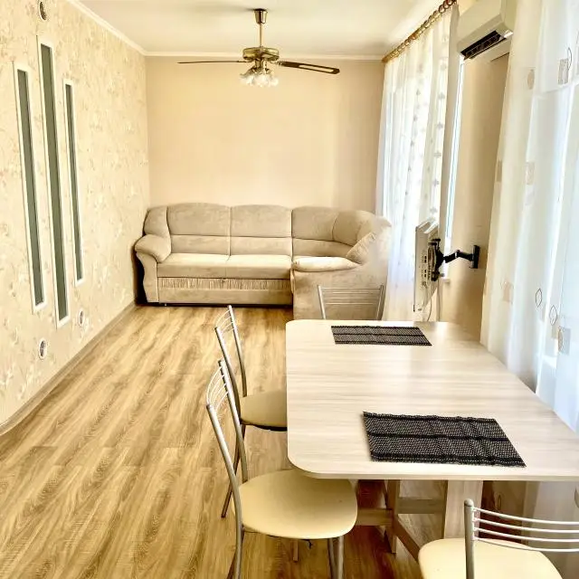 Реальные фото Top House (Топ Хаус) на улице Белинского