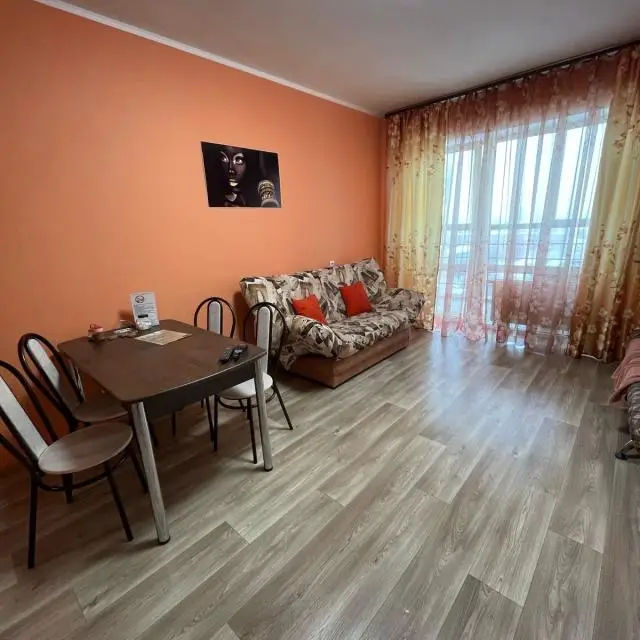 Реальные фото ПармаАпарт на улице Николая Островского, 93Б