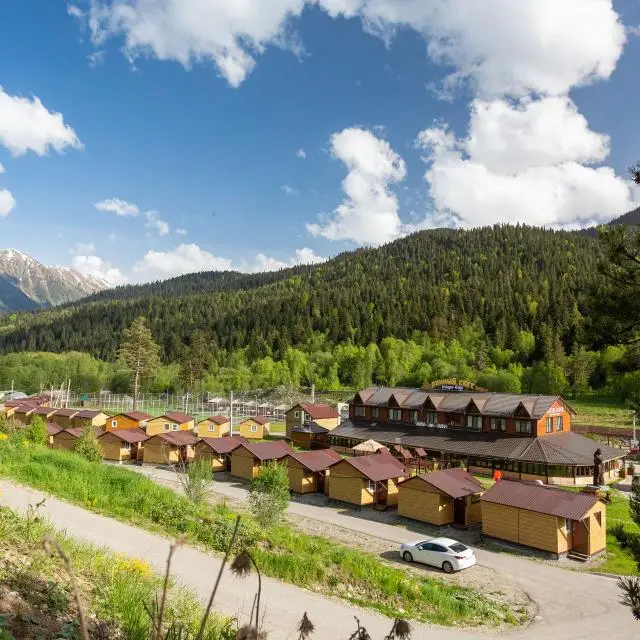 Реальные фото Гостиничный комплекс Allure Lodge (Аллюр Лодж)