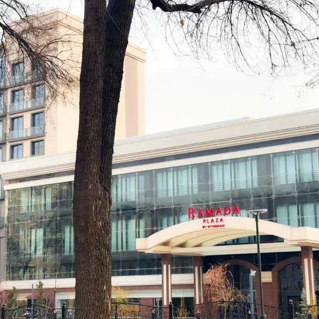Реальные фото Ramada Plaza by Wyndham Tashkent (Рамада Плаза бай Виндхэм Ташкент)