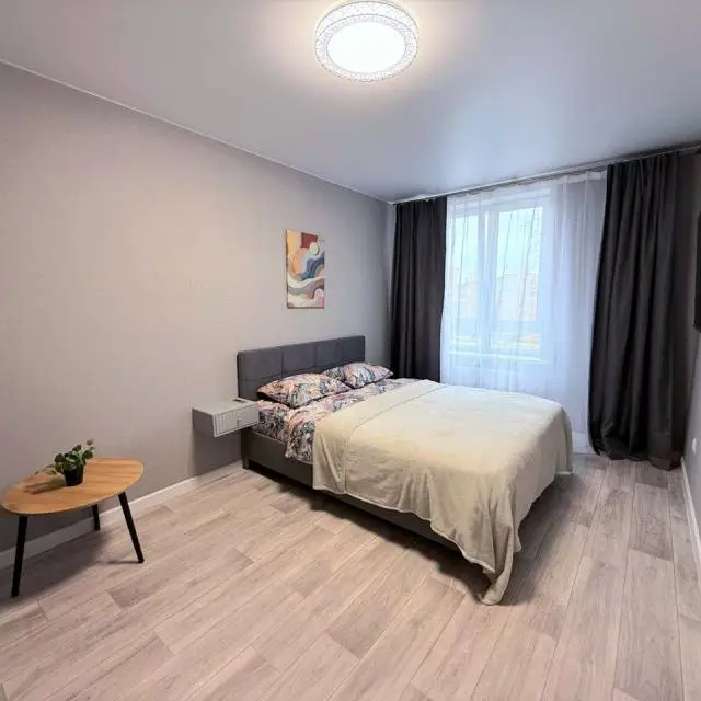 Реальные фото Логиновы.Apart на улице Космонавта Леонова 41к2