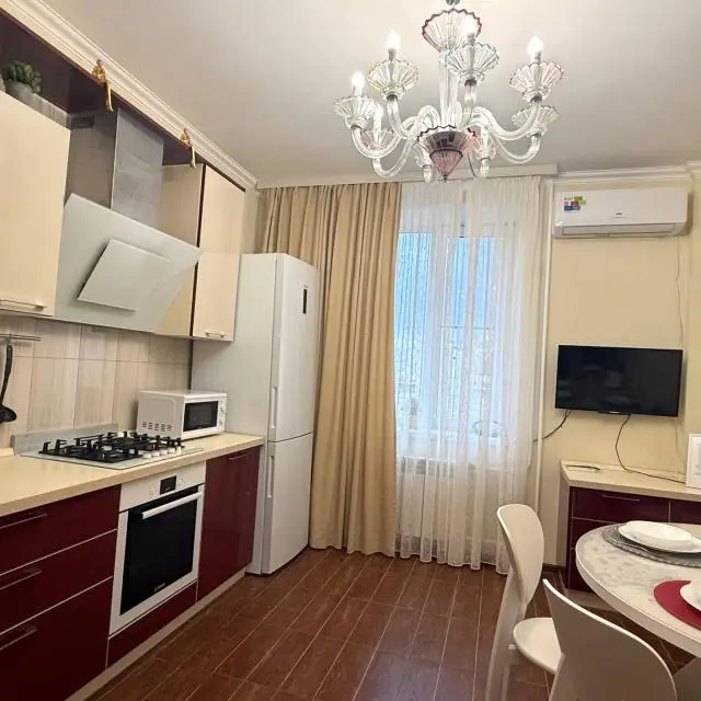 Реальные фото Апартаменты на проспекте Строителей 2В