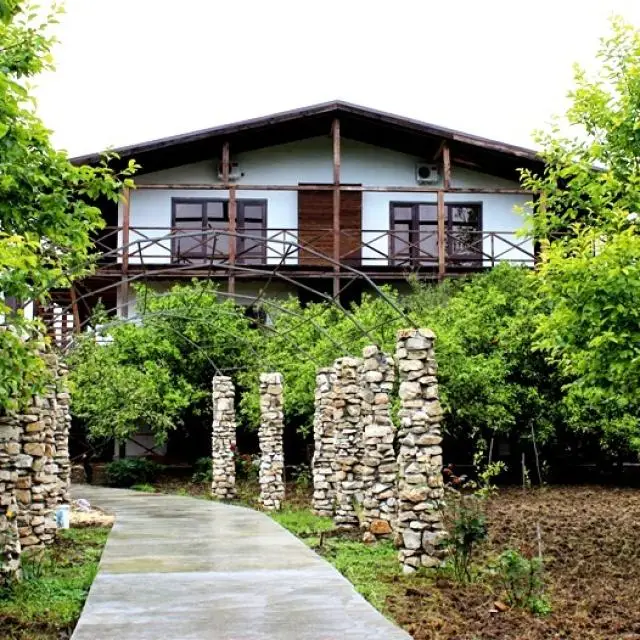 Реальные фото Alaku Hotel (Алаку)