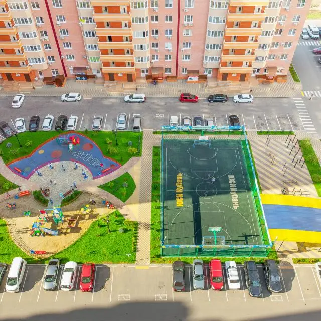 Реальные фото Цветные сны 172 на улице им. Героя Сарабеева В.И.