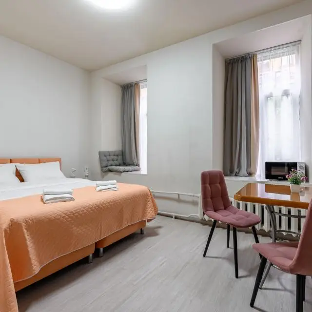 Реальные фото Республика на Графском