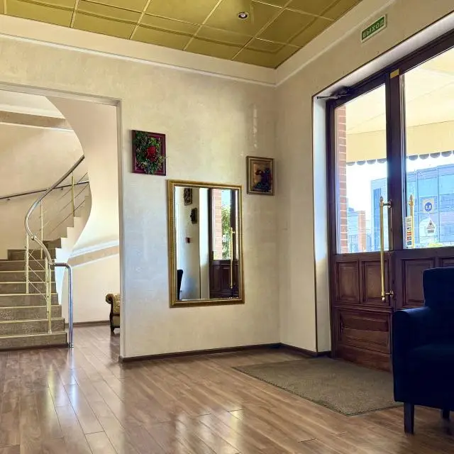 Реальные фото Bridge Hotel (Бридж Отель) от Травел Хотелс Антураж
