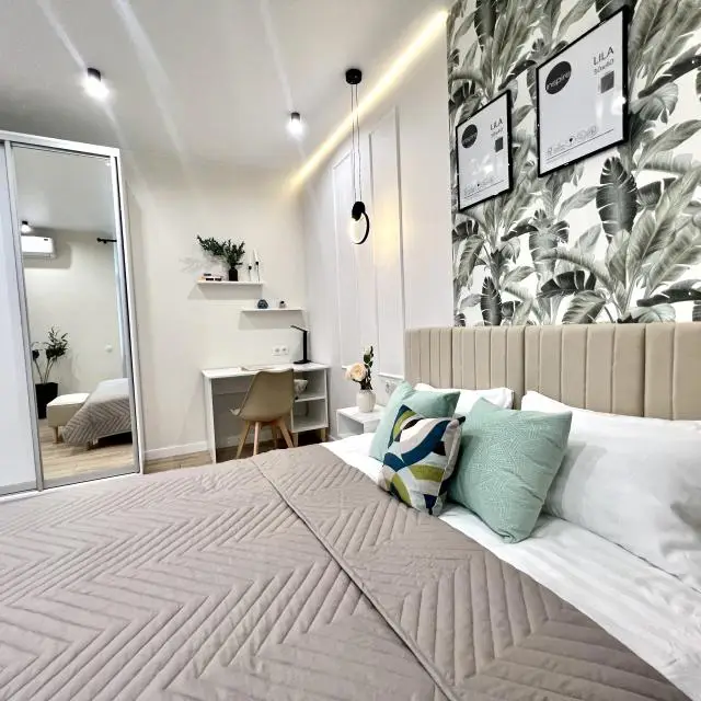 Реальные фото RentFlat (Рент Флэт) на проспекте Российский 15