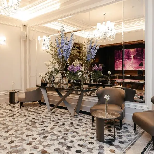 Реальные фото Космос Селекшн Итальянская (Cosmos Selection St. Petersburg Italyanskaya Hotel)