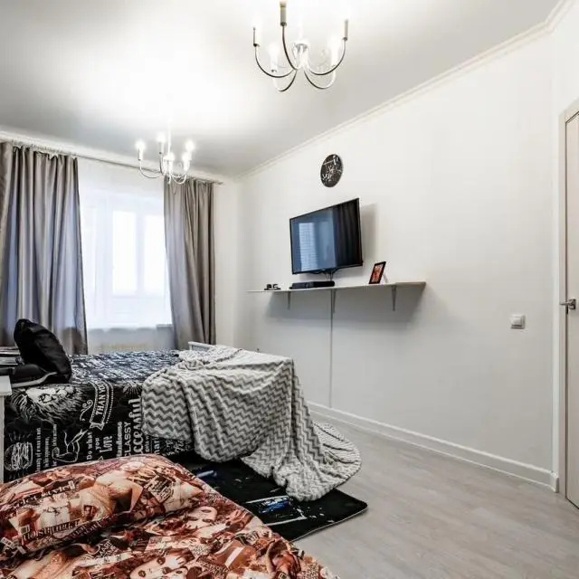 Реальные фото Квартира на им. Героя Сарабеева В.И. 5к3