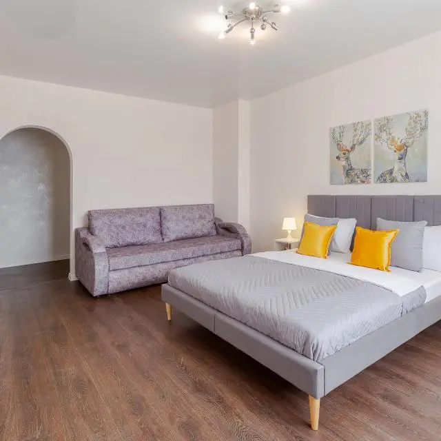 Реальные фото RentPlaza на улице Гастелло 32
