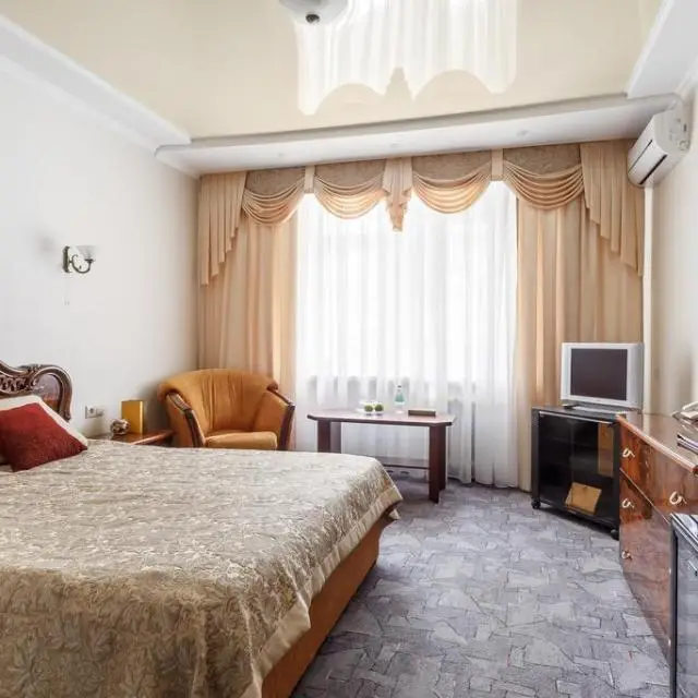Реальные фото Платан