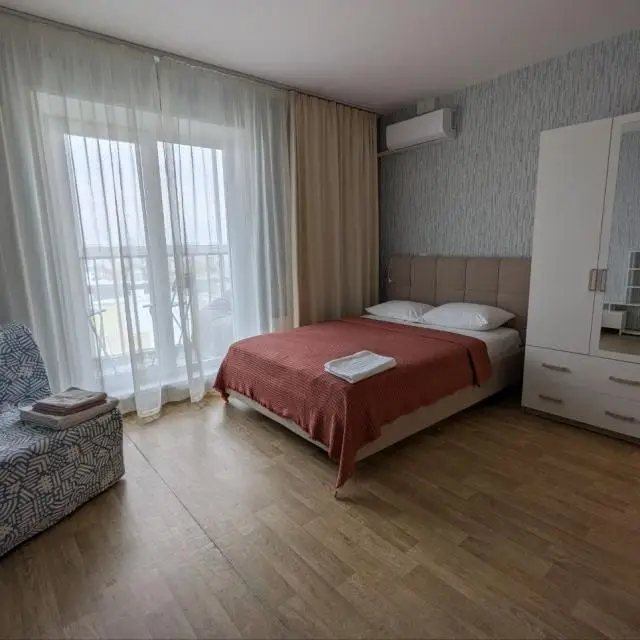 Реальные фото Ленинградский мост на улице Набережная 5В