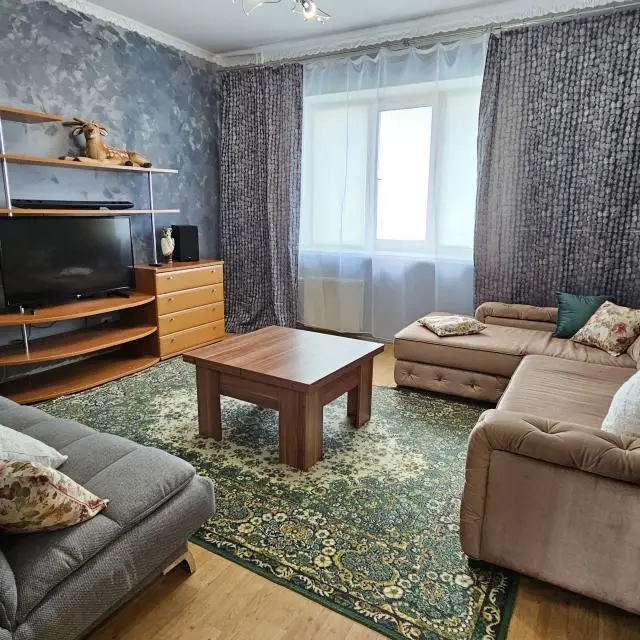 Реальные фото Апартаменты на проспекте Шахтёров 72