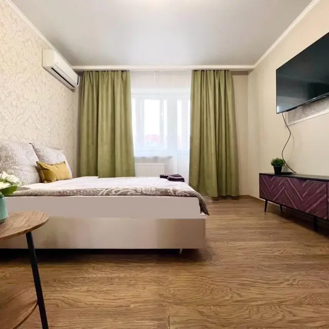Реальные фото Апартаменты на Казбекской улице, 1