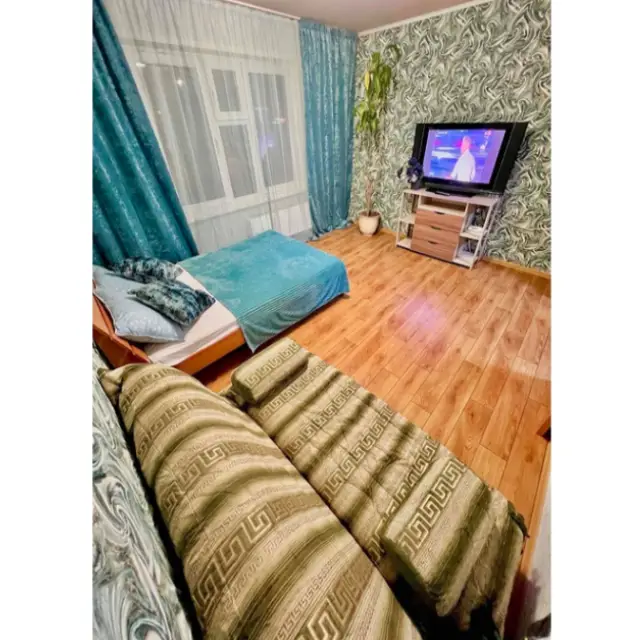 Реальные фото Какие Люди на улице Петра Подзолкова 5Б