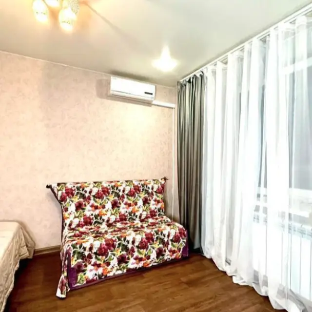 Реальные фото Апартаменты Rooms and apartaments group Большая 98
