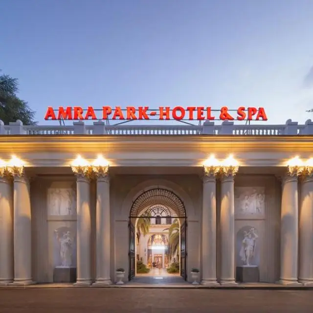 Реальные фото Amra Park-Hotel & Spa (Амра)