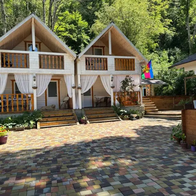Реальные фото Усадьба Лесные домики