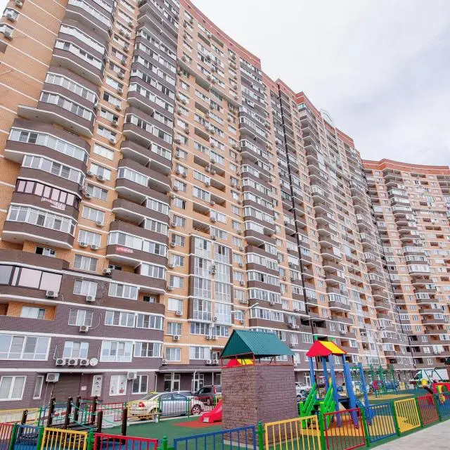 Реальные фото ApartKRD на улице Ставропольская 336/6