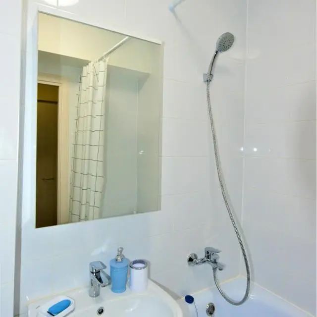 Реальные фото BestFlat24 (БэстФлэт24) на улице Мира 45