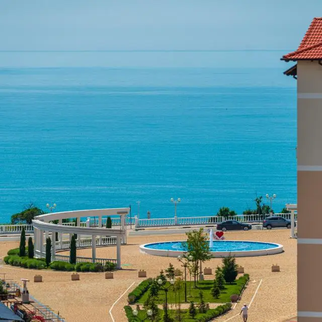 Реальные фото Однокомнатная квартира у моря в элитном ЖК «Черноморский-2» от LetoApart