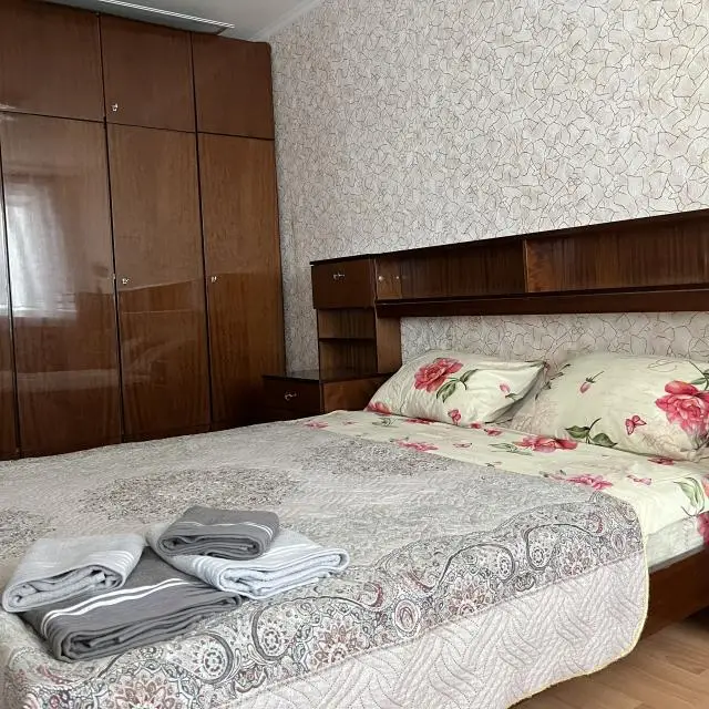 Реальные фото Любава на улице Тургеневская 12