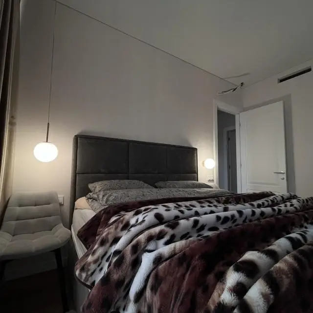 Реальные фото RentMe 24 (РентМи) на бульваре Скандинавский 12